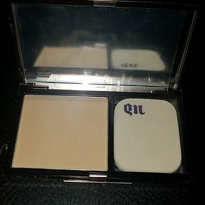 Urban decay powder foundation